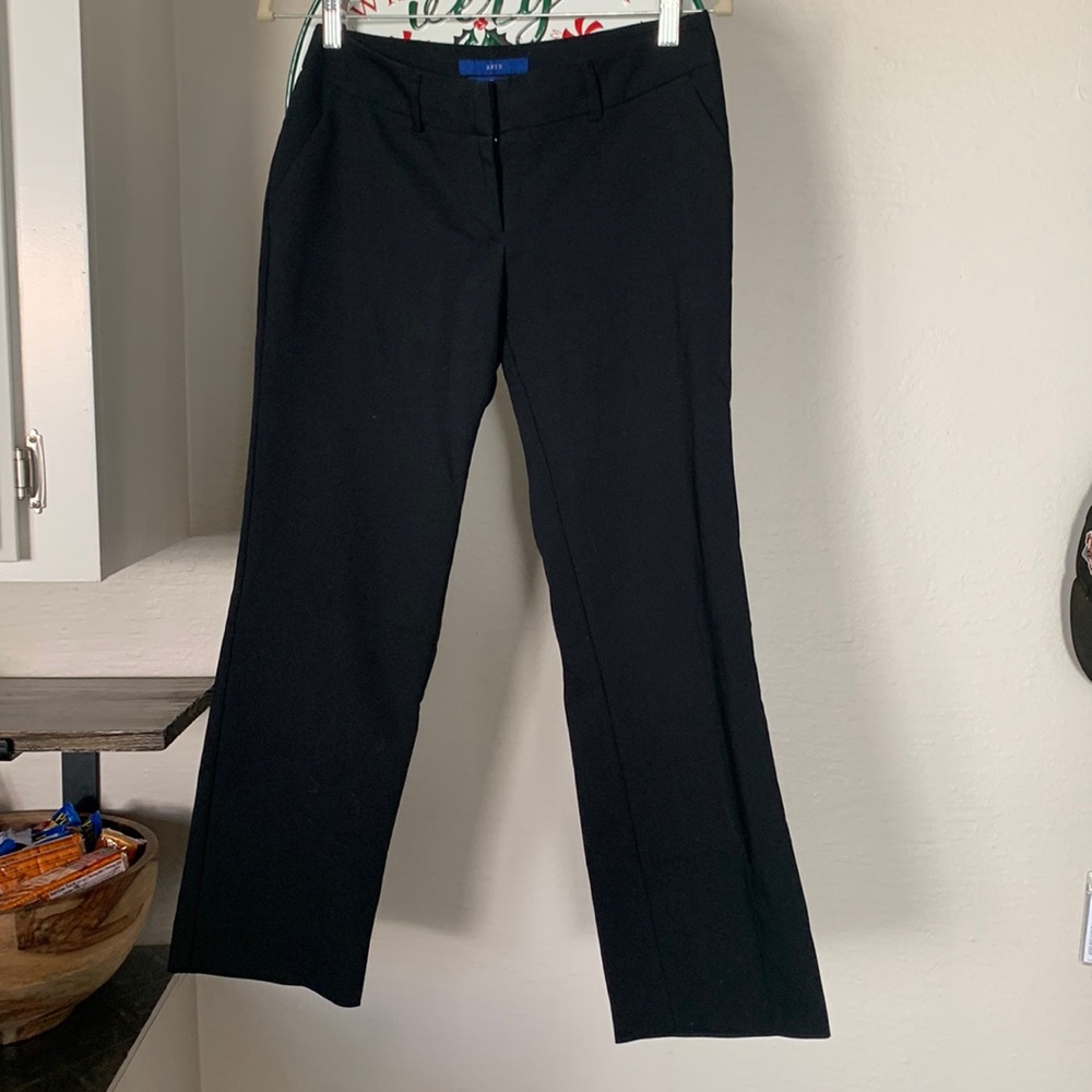 Apt. 9 Petite Short Tori Black straight leg slacks